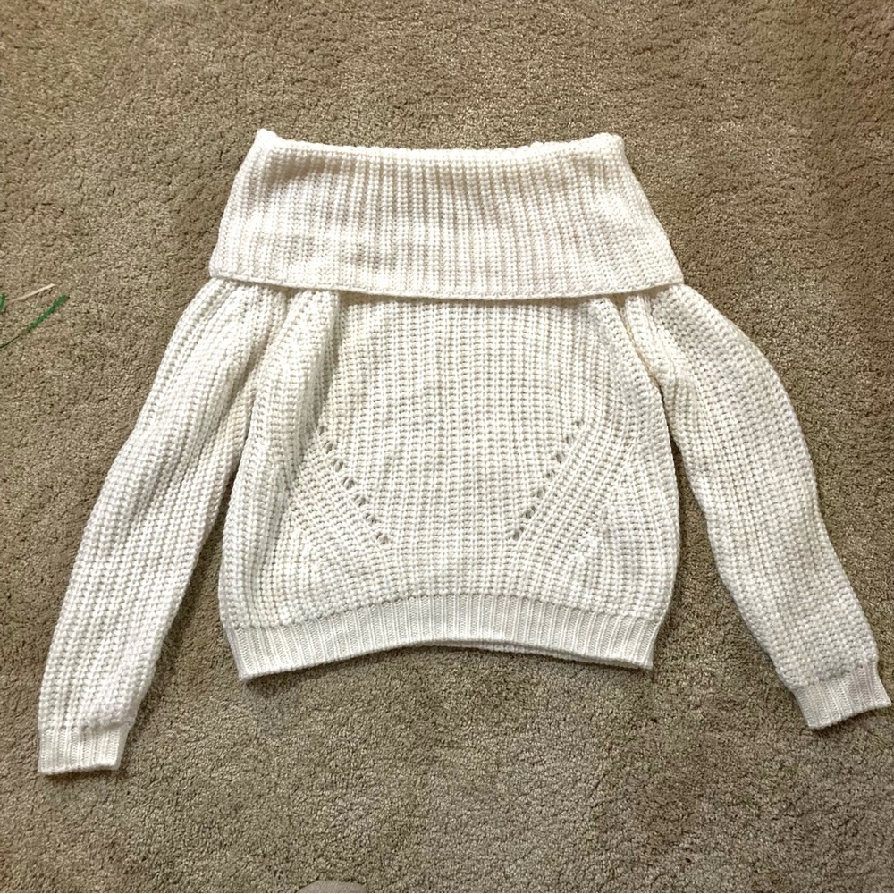 Forever 21 White Off-Shoulder Knit Long Sleeve Sweater Top